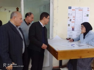 نائب رئيس جامعة بنها لشئون الدراسات العليا يتفقد امتحانات الدراسات العليا