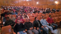 لقاء د/ هشام البطش بالعاملين بالكلية
