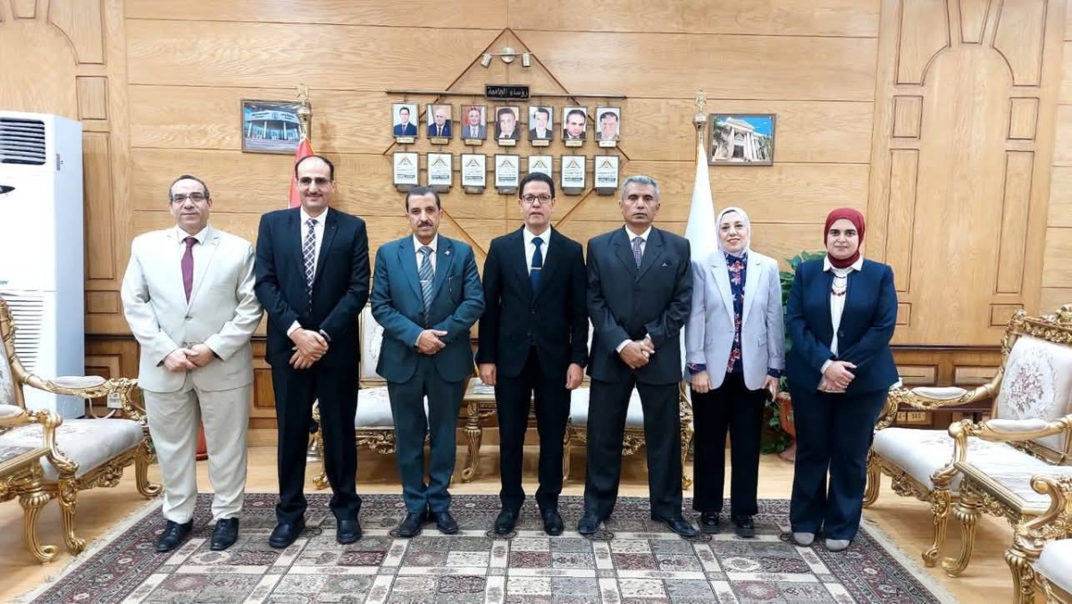 رئيس جامعة بنها يستقبل فرق الاعتماد البرامجي من الهيئة القومية لضمان جودة التعليم لاعتماد برامج كلية الهندسة ببنها
